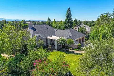 View/Area - 3107 Colombard Walk, Redding, CA 96001 photo 1 of 7