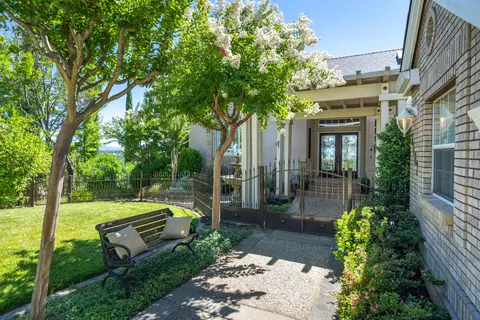 Exterior - 3107 Colombard Walk, Redding, CA 96001 photo 3 of 19