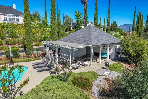 View/Area - 3107 Colombard Walk, Redding, CA 96001 photo 4 of 7