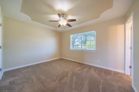 Bedroom - 1043 Goodview Way, Redding, CA 96003 photo 4 of 4