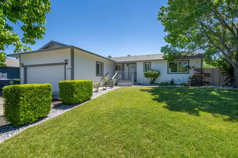 Exterior - 1043 Goodview Way, Redding, CA 96003 photo 3 of 16