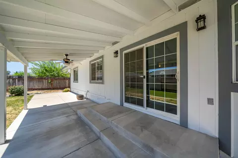 Exterior - 1043 Goodview Way, Redding, CA 96003 photo 5 of 16