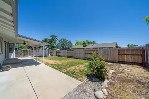 Exterior - 1043 Goodview Way, Redding, CA 96003 photo 12 of 16