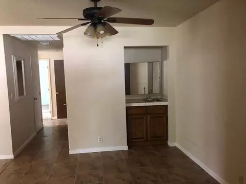 Living - 488 Ridgecrest Trl #130, Redding, CA 96003 photo 3 of 3