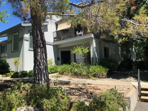 488 Ridgecrest Trl #130, Redding, CA 96003