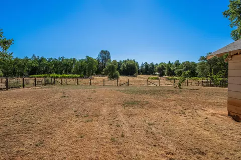 4897 Goodwater Ave, Redding, CA 96002 photo 3