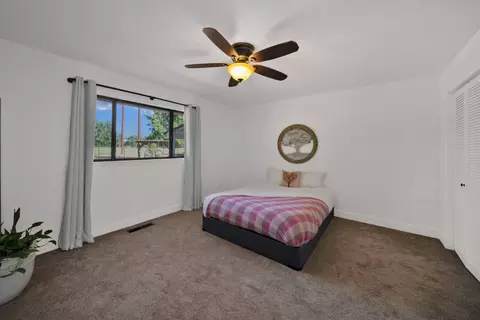 20137 Busch Ct, Redding, CA 96002 photo 29