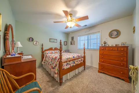 Bedroom - 2110 Renoir Path, Redding, CA 96001 photo 2 of 2