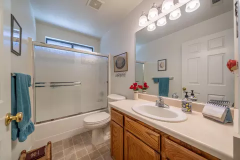 Bath - 2110 Renoir Path, Redding, CA 96001 photo 2 of 2