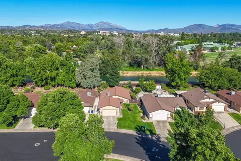 View/Area - 2110 Renoir Path, Redding, CA 96001 photo 3 of 11