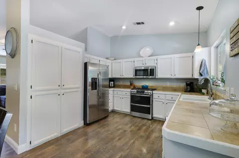 6523 Mullen Pkwy, Redding, CA 96001 photo 6