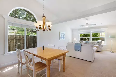 Dining - 4024 Sunglow Dr, Redding, CA 96001 photo 1 of 3
