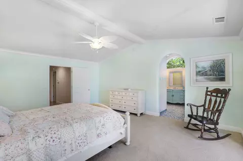 Bedroom - 4024 Sunglow Dr, Redding, CA 96001 photo 2 of 4