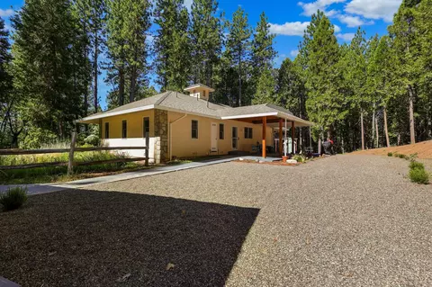 Exterior - 13956 Barbara Ln, Whitmore, CA 96096 photo 4 of 9