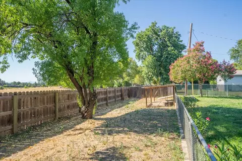 180 Nina Ave, Red Bluff, CA 96080 photo 30
