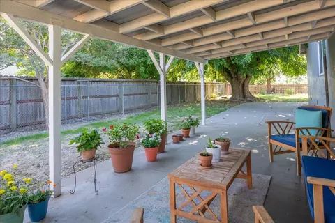 180 Nina Ave, Red Bluff, CA 96080 photo 7