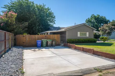 180 Nina Ave, Red Bluff, CA 96080 photo 2