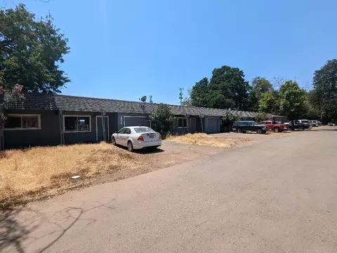 2846-2864 Alfreda Way, Redding, CA 96002 photo 3