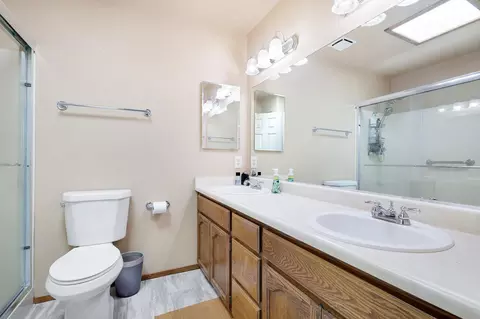 2708 Ivy Hill Ct, Redding, CA 96002 photo 14