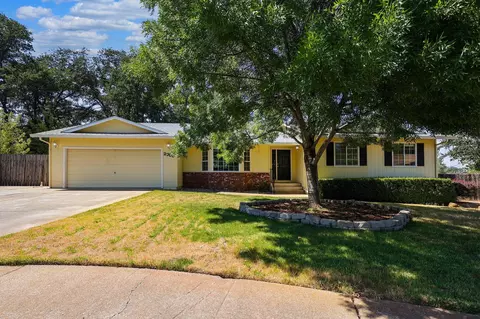 2708 Ivy Hill Ct, Redding, CA 96002