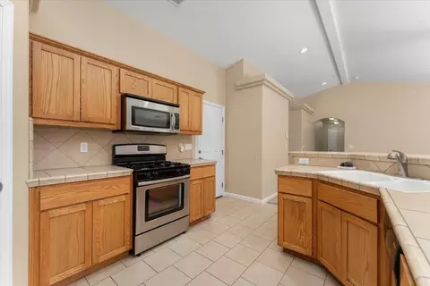 608 Valleybrook Dr, Redding, CA 96003 photo 32