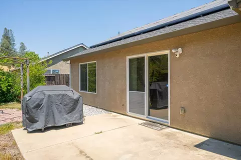 608 Valleybrook Dr, Redding, CA 96003 photo 10
