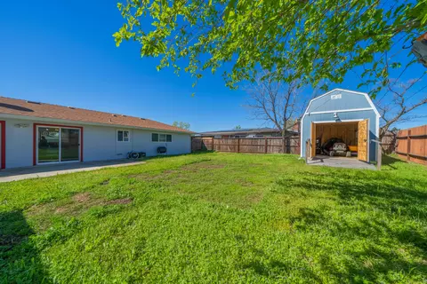 1920 Birdsong Ave, Red Bluff, CA 96080 photo 23