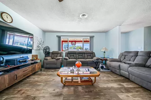 1920 Birdsong Ave, Red Bluff, CA 96080 photo 7