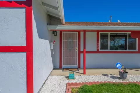 1920 Birdsong Ave, Red Bluff, CA 96080 photo 4