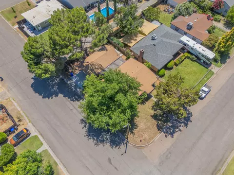 158 Encinal Dr, Red Bluff, CA 96080 photo 37