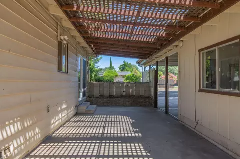 158 Encinal Dr, Red Bluff, CA 96080 photo 23