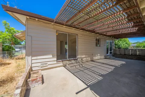 158 Encinal Dr, Red Bluff, CA 96080 photo 24