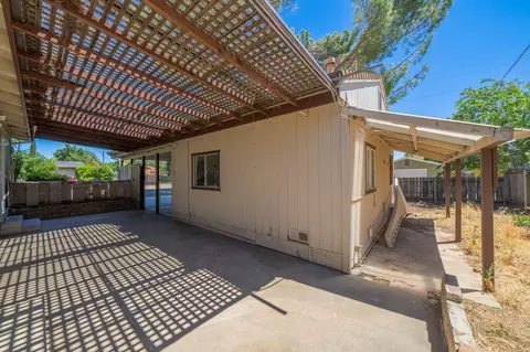 158 Encinal Dr, Red Bluff, CA 96080 photo 25