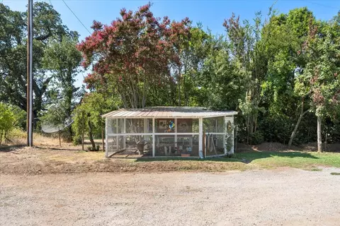 Exterior - 12325 Craig Ave, Red Bluff, CA 96080 photo 9 of 23