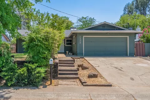 2177 Wilson Ave, Redding, CA 96002 photo 2