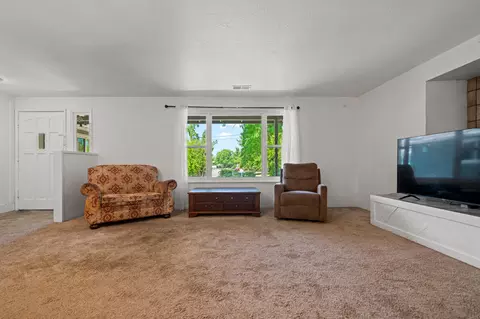 2177 Wilson Ave, Redding, CA 96002 photo 7