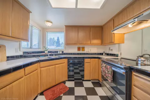 Kitchen - 3096 Dove St, Redding, CA 96001 photo 2 of 2