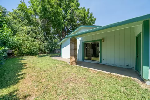 Exterior - 3096 Dove St, Redding, CA 96001 photo 3 of 7