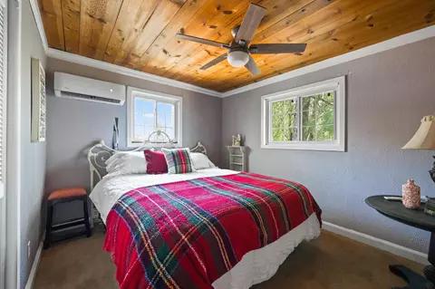 Bedroom - 14532 Chauncy Way, Redding, CA 96003 photo 1 of 5