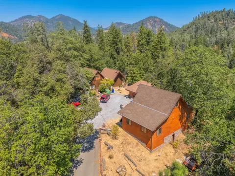 View/Area - 14532 Chauncy Way, Redding, CA 96003 photo 2 of 14