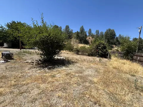 20157 Old Alturas Rd, Redding, CA 96003