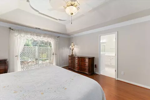 2589 Castlewood Dr, Redding, CA 96002 photo 19