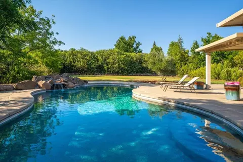 Exterior - 3648 Laver Ct, Redding, CA 96002 photo 7 of 16