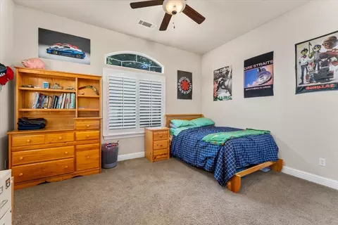 Bedroom - 3648 Laver Ct, Redding, CA 96002 photo 4 of 6