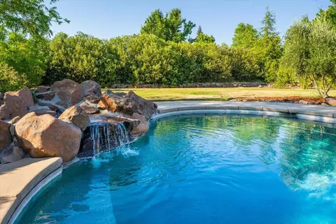 Exterior - 3648 Laver Ct, Redding, CA 96002 photo 8 of 16