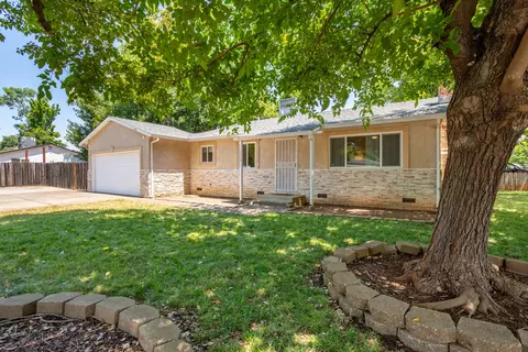 3615 Mercury Dr, Redding, CA 96002 photo 1