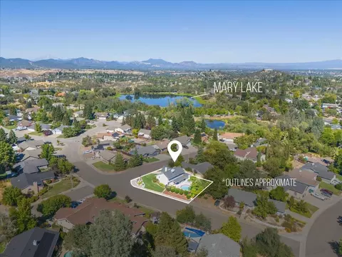 4481 Tralee Ln, Redding, CA 96001 photo 7