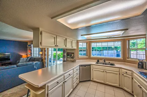 4481 Tralee Ln, Redding, CA 96001 photo 17