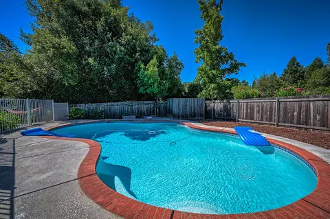 4481 Tralee Ln, Redding, CA 96001 photo 34
