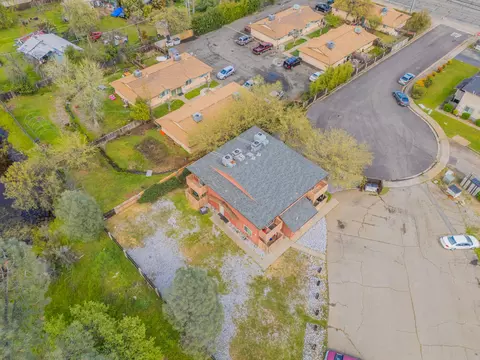 View/Area - 3250 Lana Ct, Redding, CA 96003 photo 1 of 11